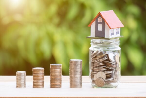 Online Home Value Estimators vs. Professional CMAs