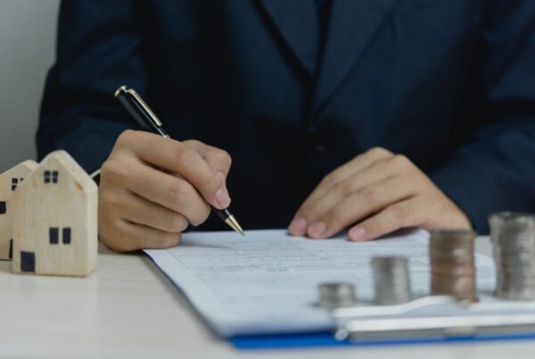 How Sellers Can Handle a Low Home Appraisal