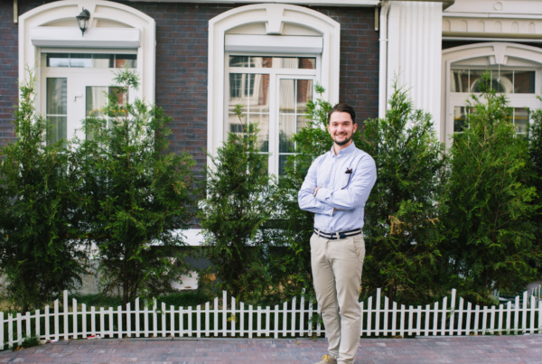 What Should Sellers Know Before Listing a Home in Chantilly?